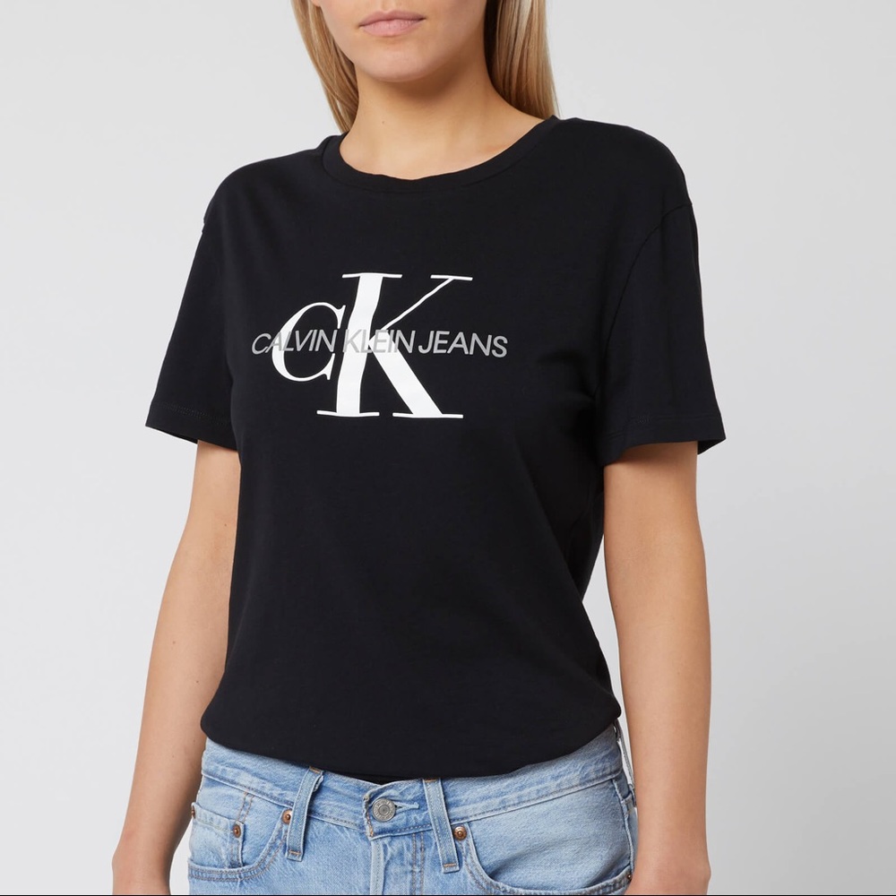 Calvin Klein jeans tee